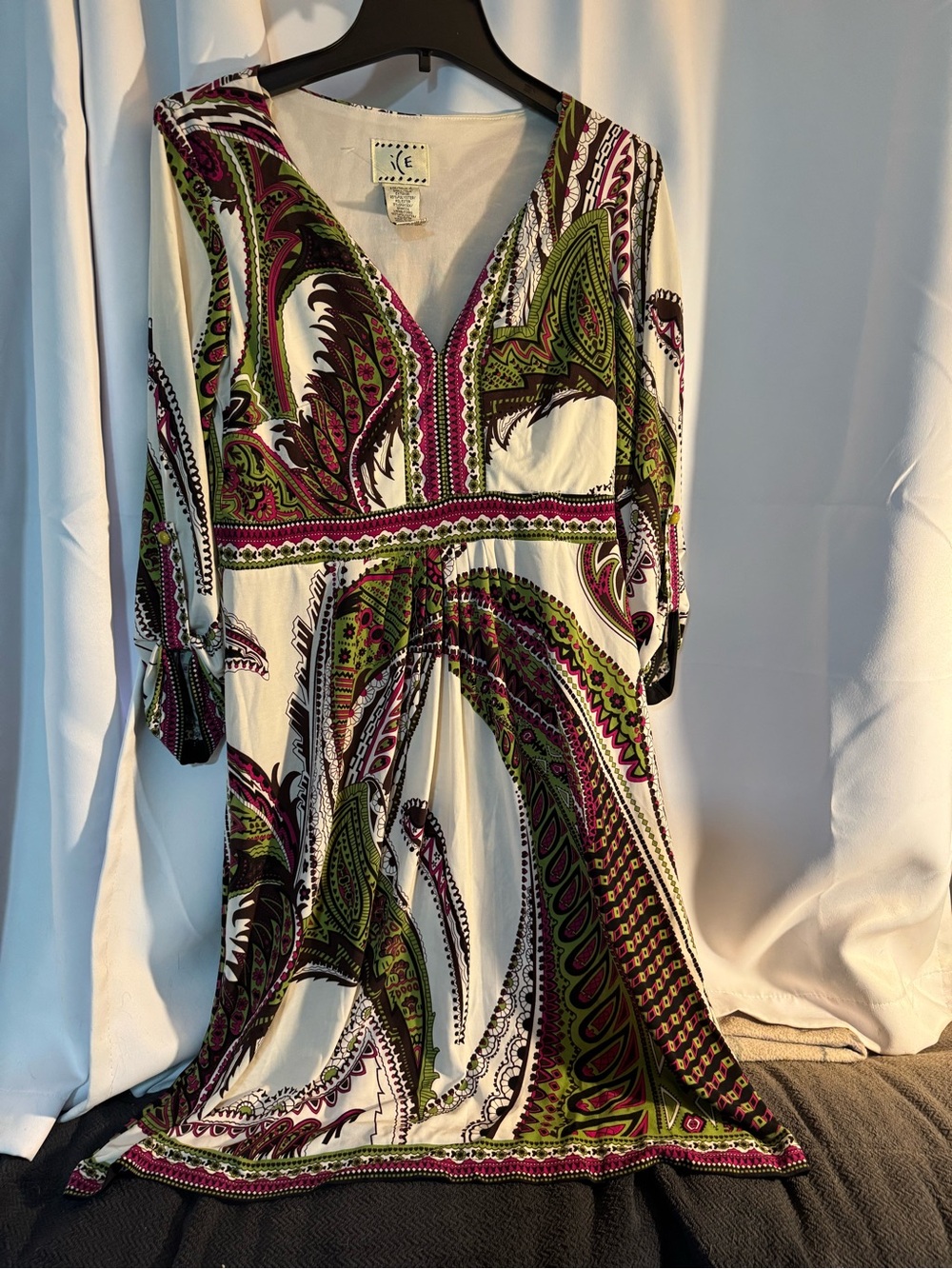 Ice Paisley Maxi Dress in Cream, Olive & Magenta
